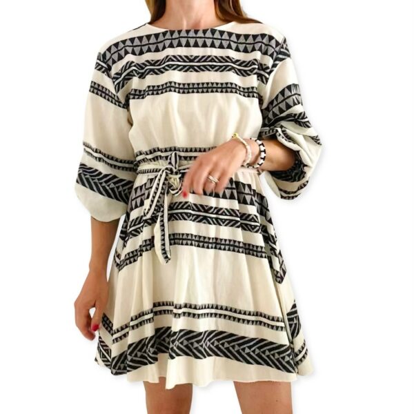 ELIN dress Black White model