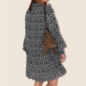 EVONNE dress Black model back Beige EVONNE dress Black model back Beige