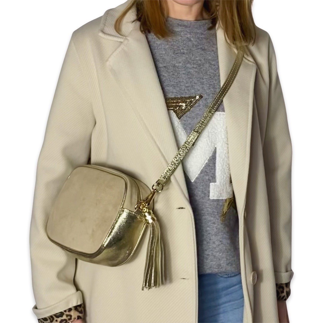 LUCIE sweater BONNIE bag AMYLEE coat LUCIE sweater BONNIE bag