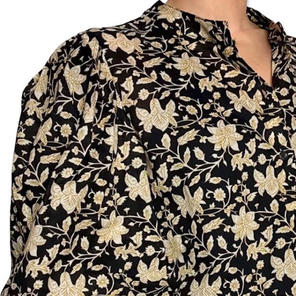 MILLAU blouse Black close up