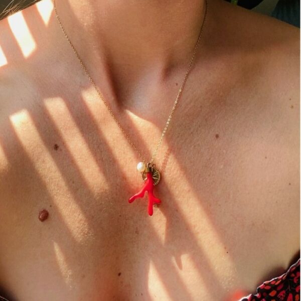 NEORI necklace Coral