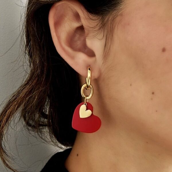 VELAINE earrings Red Hearts model